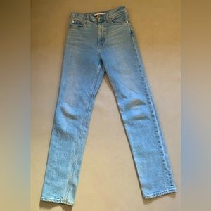 PERFECTLY Worn In Levi’s High Rise Straight Jeans